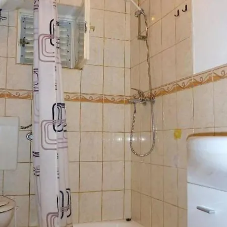 Apartment Beachfront Mastrinka With Sea View